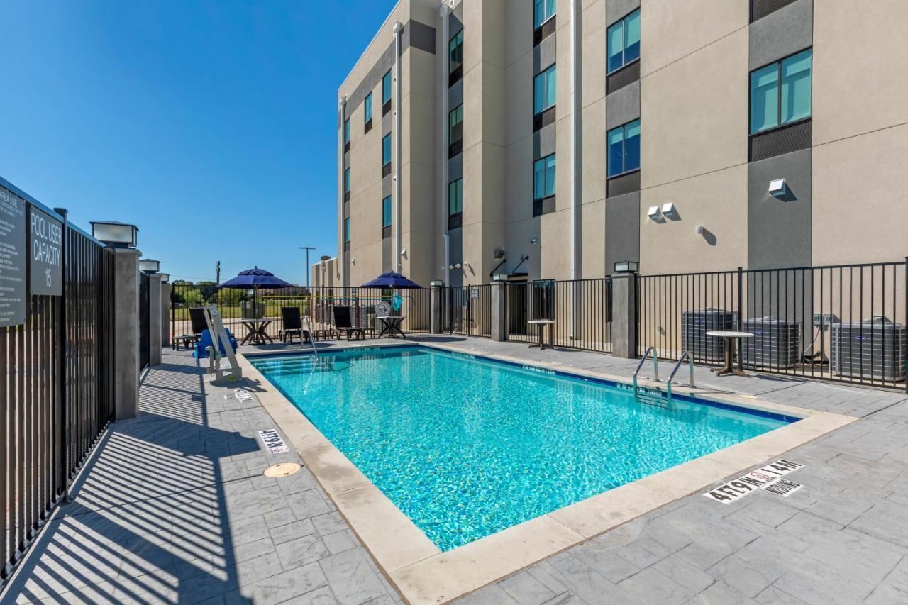 Comfort Inn & Suites Balch Springs - Se Dallas المظهر الخارجي الصورة