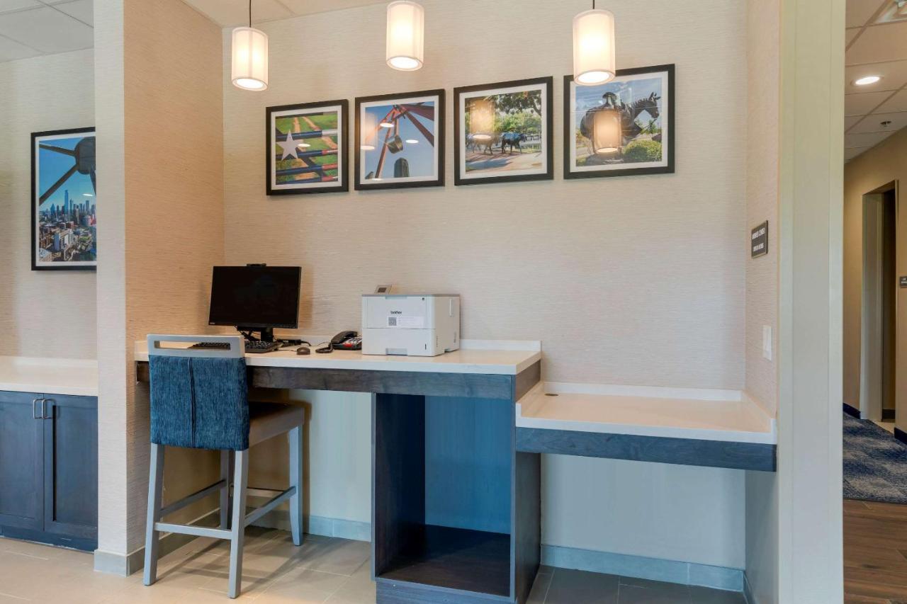 Comfort Inn & Suites Balch Springs - Se Dallas المظهر الخارجي الصورة
